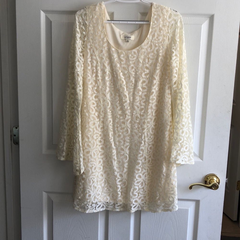 Umgee white laced dress